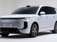 海洋网全新旗舰SUV 最高纯电续航900公里！比亚迪海狮08内饰官图